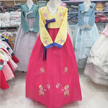 Женский Желтый топ с гусем Ханбок, Розово-красная юбка для Новобрачных, Свадебное платье с изысканной вышивкой Ханбок, Корейское традиционное народное сценическое шоу