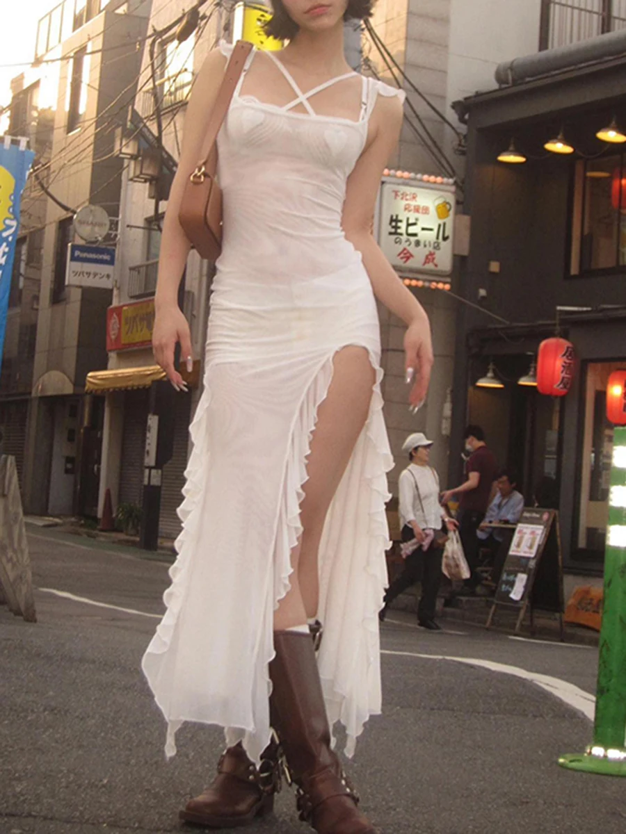 Женское платье макси с открытыми плечами и цветочным принтом, с гофрированным подолом и завязкой на талии - Элегантное летнее праздничное платье - 0