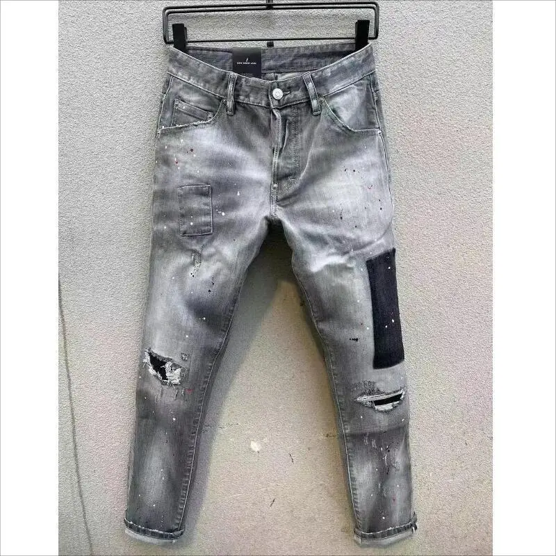 Мужские модные повседневные брюки из джинсовой ткани для мото и байкеров с надписью, модные Джинсы с дырочками, окрашенные распылением dsq107 - 0