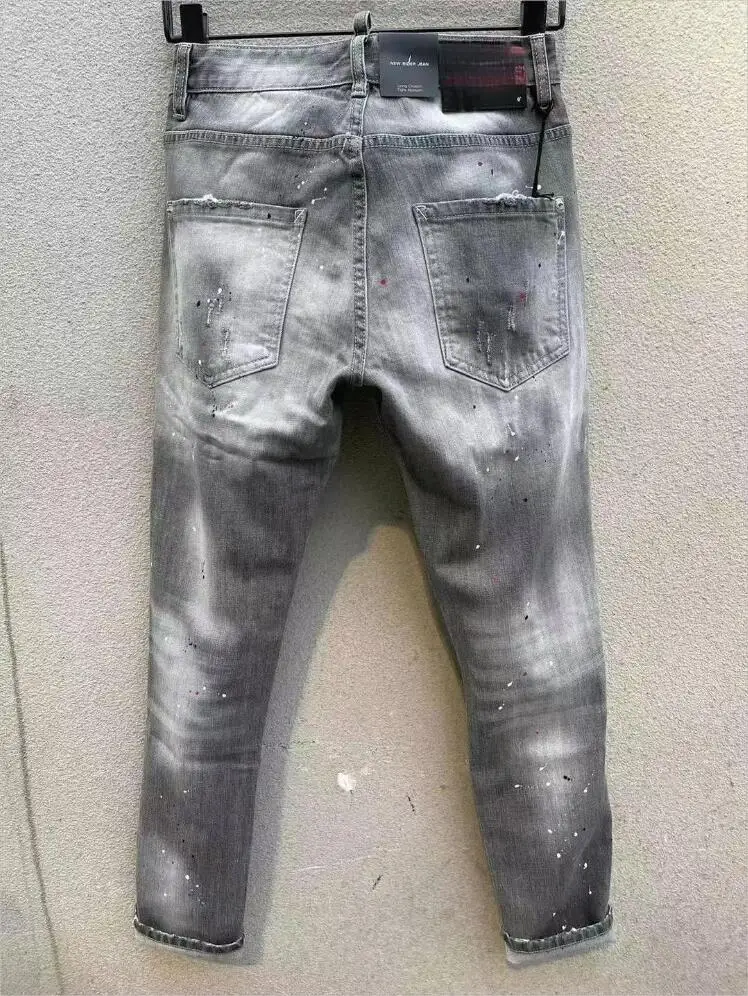 Мужские модные повседневные брюки из джинсовой ткани для мото и байкеров с надписью, модные Джинсы с дырочками, окрашенные распылением dsq107 - 1