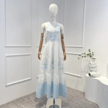 Новейшее высококачественное женское летнее небесно-голубое платье с вышивкой в стиле пэчворк, без рукавов, с глубоким V-образным вырезом и открытой спиной, сексуальное платье миди для отпуска