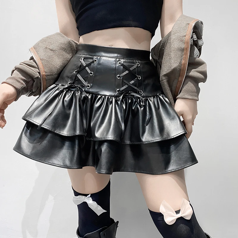 Черная Плиссированная мини-юбка с повязкой из искусственной кожи, Женская юбка в стиле Лолиты с высокой талией и молнией сзади, Модная уличная одежда в стиле опрятной готической кокетки - 2